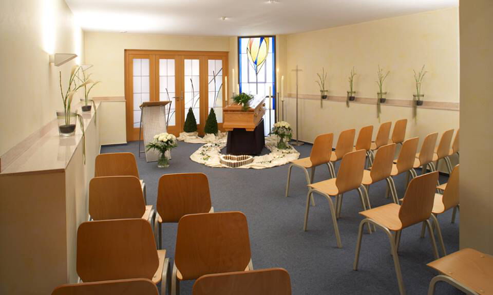 Trauerhalle von Voss Bestattungen in Paderborn